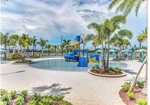 Piscine extérieure, piscine chauffée