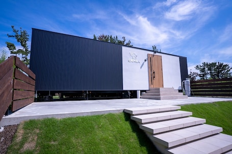 Exterior. Camila Seaside / Makinohara Shizuoka
