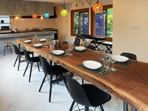 Dining - 1 building reserved 4 twin rooms Total 12 people O / Amami Kagoshima (Amami)