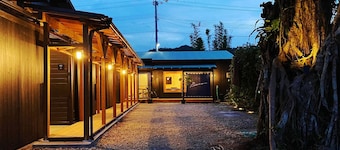 1 building reserved 4 twin rooms Total 12 people O / Amami Kagoshima