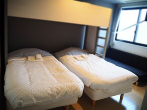 1 chambre, fer et planche à repasser, Wi-Fi gratuit, draps fournis
