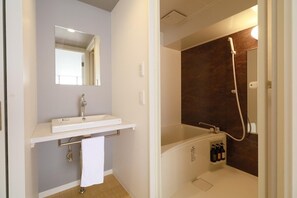 Hair dryer, towels - family room / Shimogyo-ku Kyōto (Shimogyo-ku)