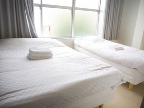 1 室のベッドルーム、アイロン / アイロン台、WiFi (無料)、ベッドシーツ