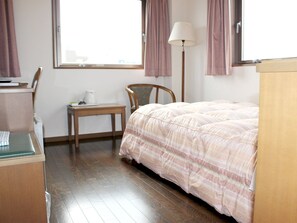 1 bedroom, desk, iron/ironing board, free WiFi - Room without meals  single room  Smoking / Toyokawa Aichi (Toyokawa)
