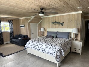 7 bedrooms, iron/ironing board, travel cot, free WiFi