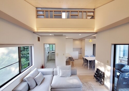 Designers private hot spring inn overlooking Izu  / Ito Shizuoka