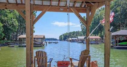 Waterfront Getaway on Quiet Cove