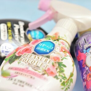 Gratis toiletartikelen, een haardroger, handdoeken