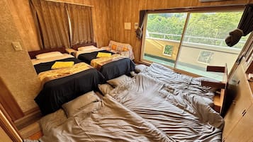 2 多间卧室、办公桌、熨斗/熨衣板、免费 WiFi