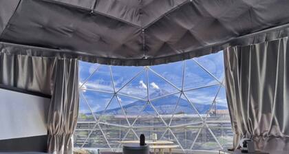 Nekoana Glamping Dome House / Minamitsuru-gun Yamanashi