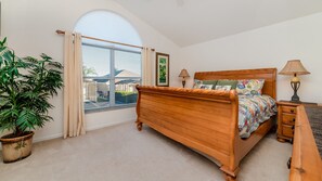6 habitaciones, escritorio, tabla de planchar con plancha y wifi gratis 