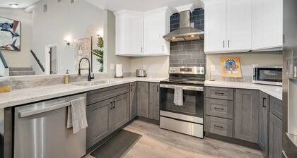 Sacramento Retreat w/ Pool, Tub, & Backyard Golf Oasis