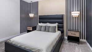 8 bedrooms, desk, iron/ironing board, free WiFi