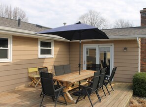 屋外ダイニングエリア