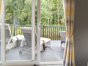 Interior - 2 bedroom accommodation in Dollar (Dollar)
