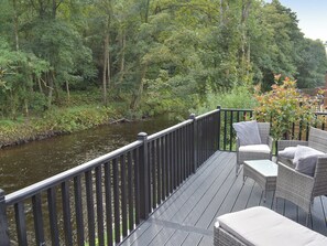 Property grounds - 2 bedroom accommodation in Dollar (Dollar)