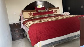 3 Schlafzimmer, Bügeleisen/Bügelbrett, kostenloses WLAN, Bettwäsche