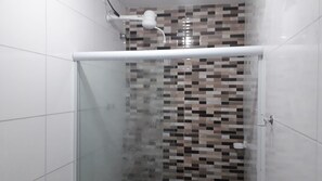 Eenvoudige studio suite | Badkamer