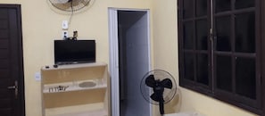 جناح | المنشأة من الداخل