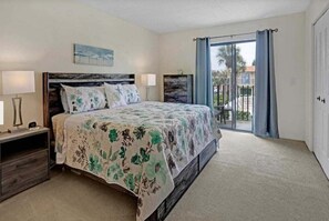 2 室のベッドルーム、アイロン / アイロン台、WiFi (無料)、ベッドシーツ