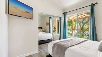 4 bedrooms, individually decorated, individually furnished, bed sheets