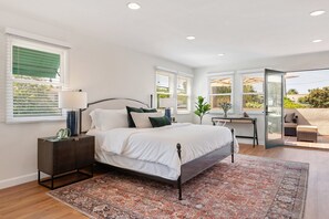 3 Schlafzimmer, Schreibtisch, Bügeleisen/Bügelbrett, kostenloses WLAN