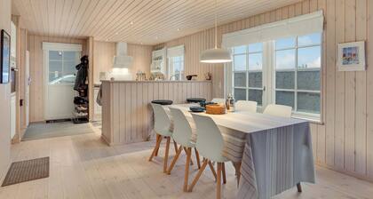 Lovely home in Slagelse with WiFi