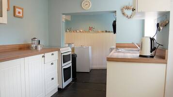 Fridge, microwave, dishwasher, toaster