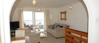 Ty Traeth Beach House