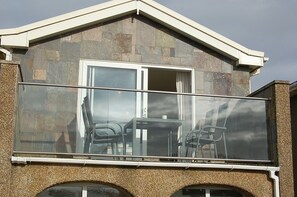 Exterior - Ty Traeth Beach House (Tywyn)