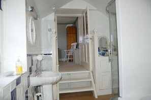 Dusche, Whirlpool, Handtücher