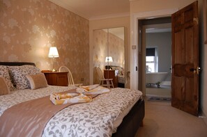 5 chambres, accès Internet, draps fournis