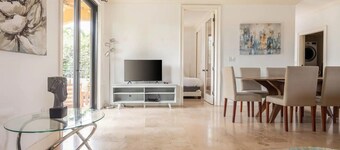 Beautiful home steps of the beach