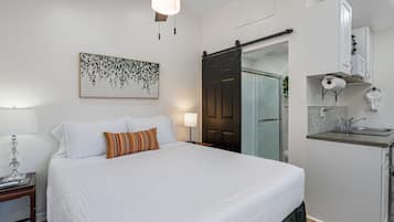 Fer et planche Ă repasser, Wi-Fi gratuit, draps fournis