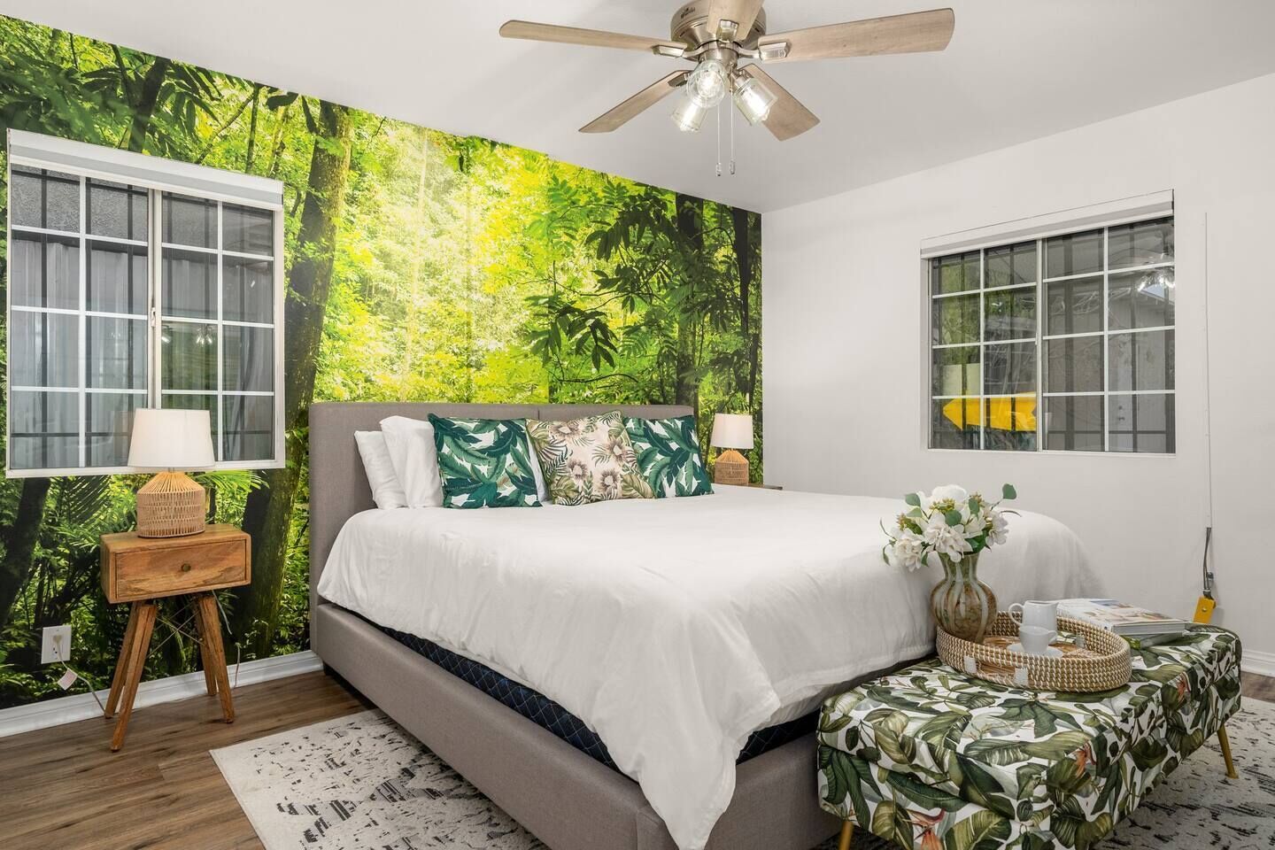 3 soverom, skrivebord, strykejern/-brett og wi-fi (inkludert)