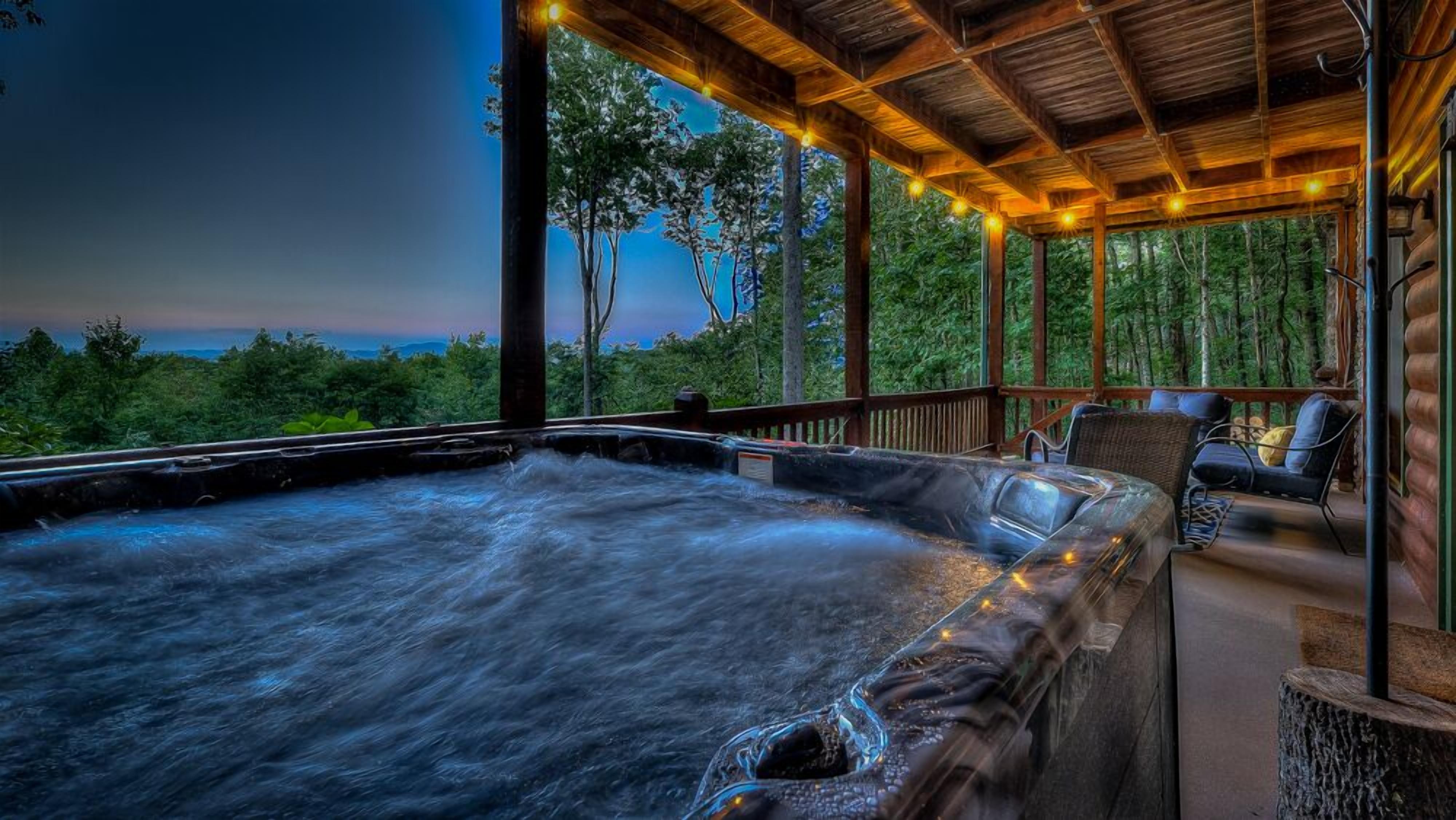 مغطس سبا خارجي