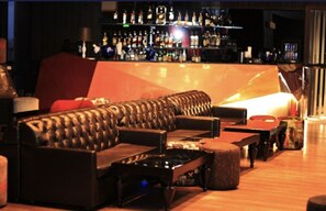 Bar (en el alojamiento)