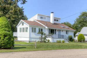 Exterior - Beach Cottage (Westerly)