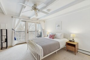 4 makuuhuonetta, silitysrauta/-lauta, internet, vuodevaatteet