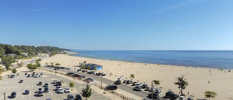 Beach nearby, beach towels