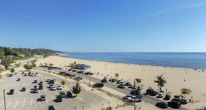 ❤ 5 Min Walk to Beach Fast Wi-Fi Arcade Games ❤