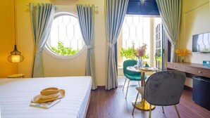 Deluxe Double Room, Balcony, City View