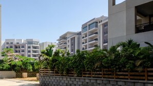 House | 2 bedrooms, WiFi - Vesta - Luxury Apt- 2BR - CFC II (New Cairo)