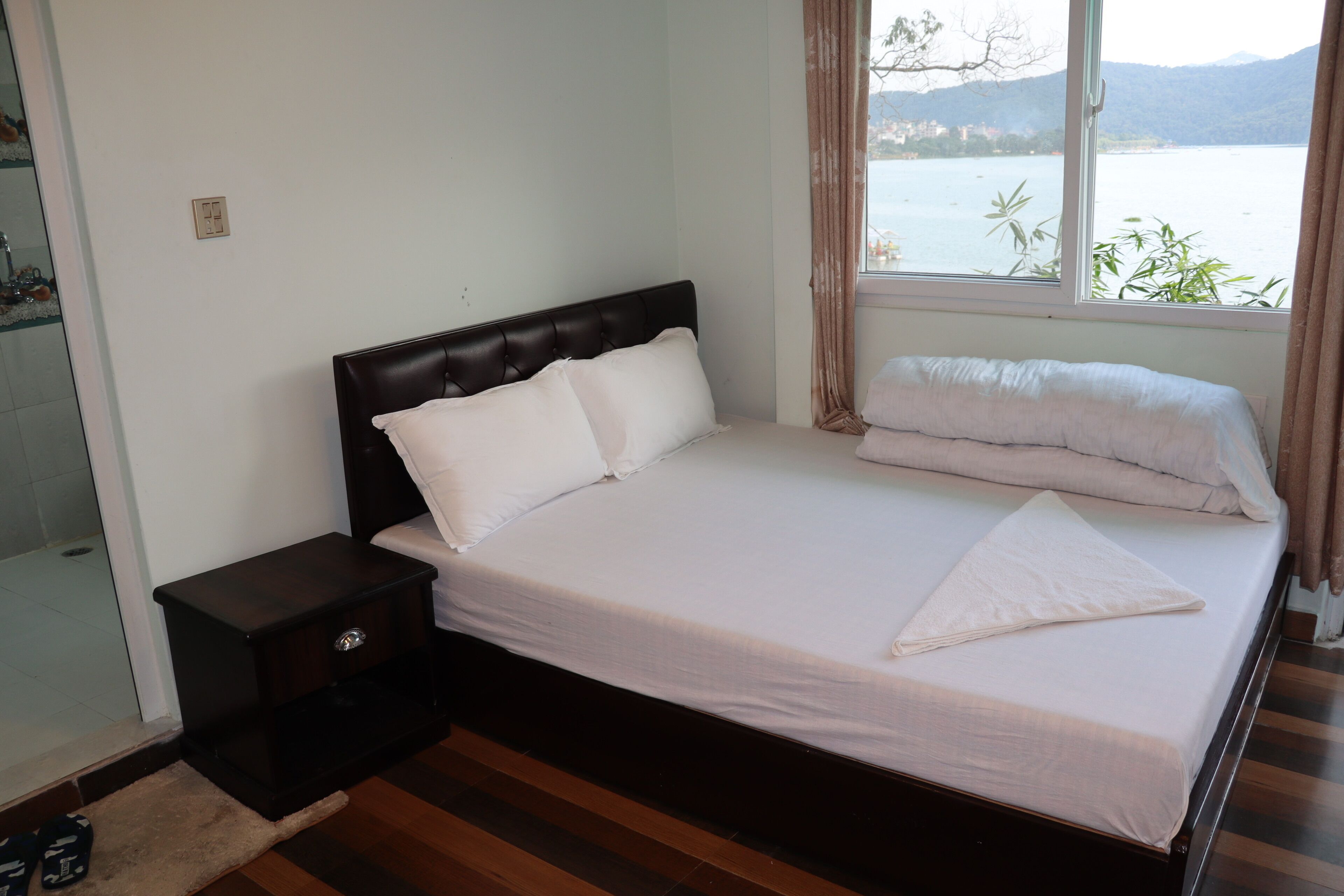 7 chambres, bureau, Wi-Fi gratuit, draps fournis