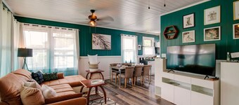 New Hula House- 3BR great Location Hilo