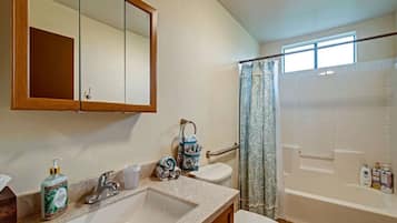 Hair dryer, towels