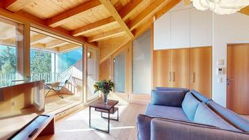 Fernseher, Stereoanlage