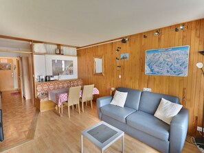 TV - Studio in Morzine center, 4 pers, balcony, WIFI (Morzine)