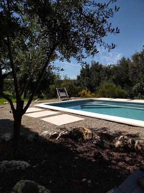 Piscine extérieure