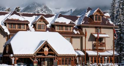 Loft with Private Jetted Tub/Access to Spa
